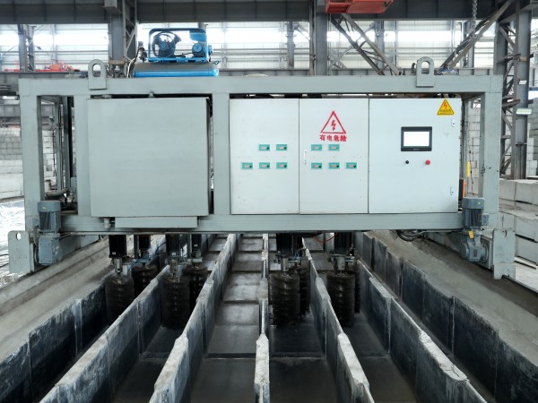 自動清模機(jī)